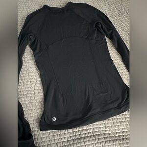 Lululemon Black Long Sleeve Top